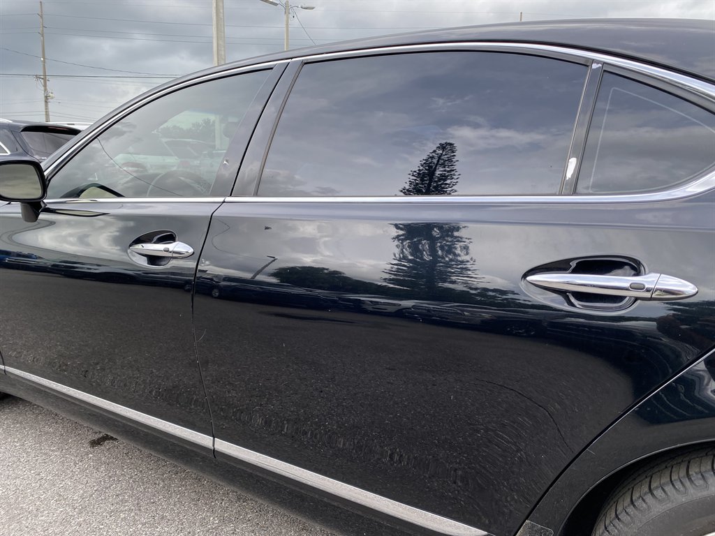 2009 Lexus LS - $5,995