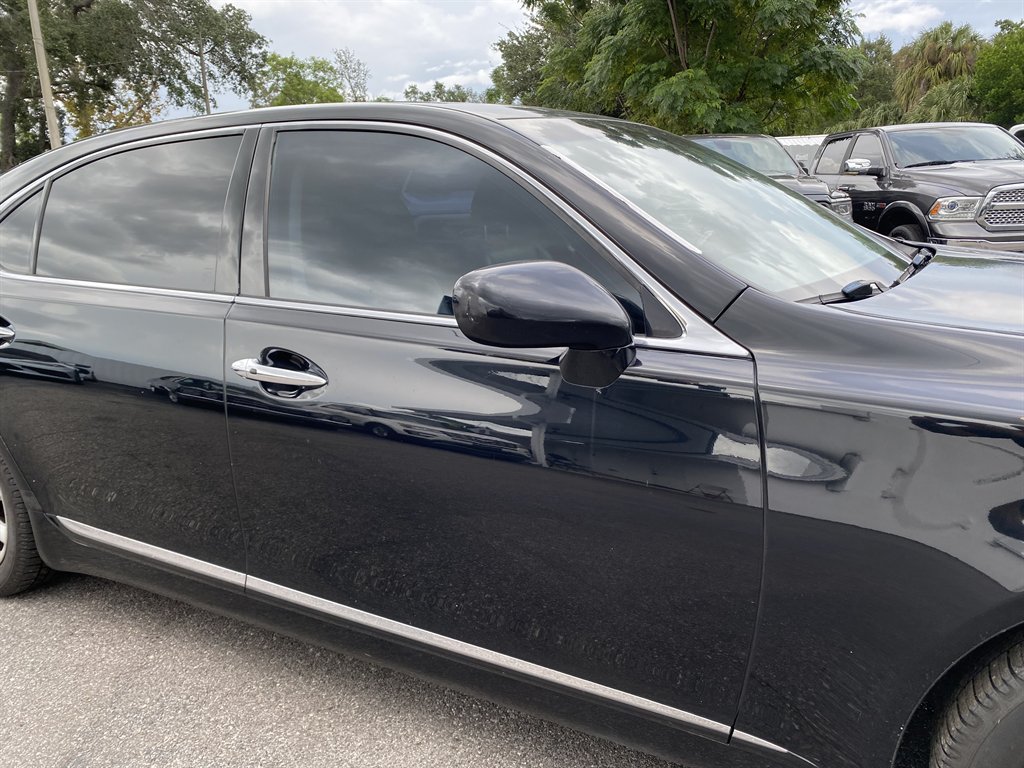 2009 Lexus LS - $5,995