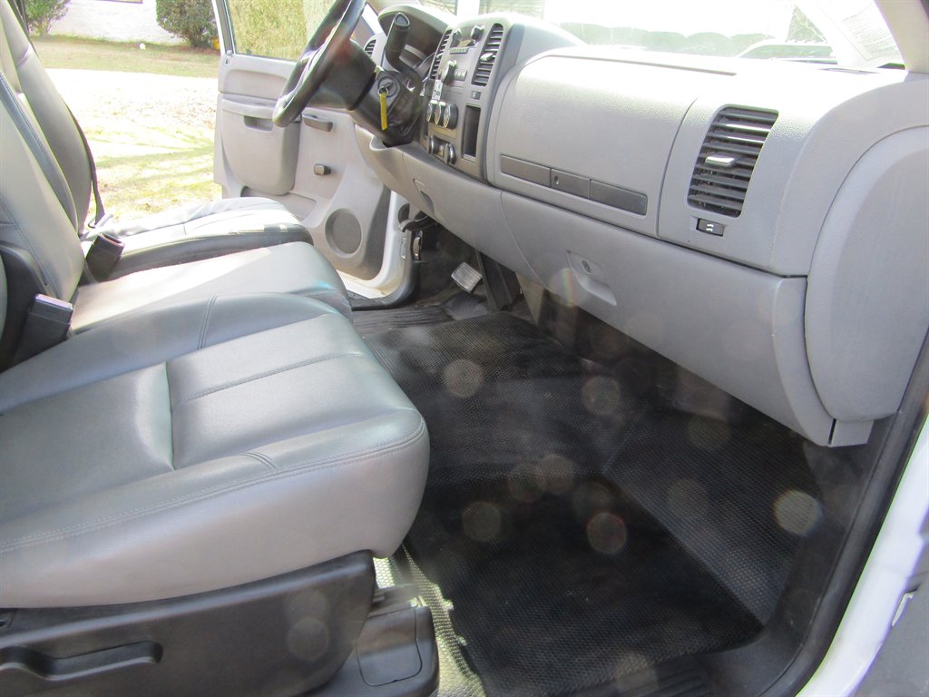2012 Chevrolet Silverado - $9,225