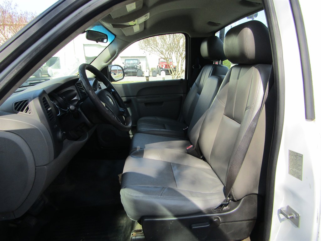 2012 Chevrolet Silverado - $9,225