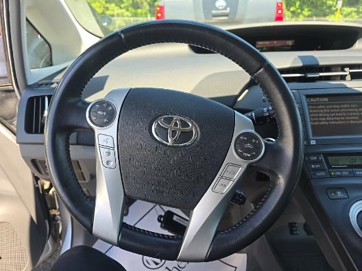2010 Toyota Prius - $7,996