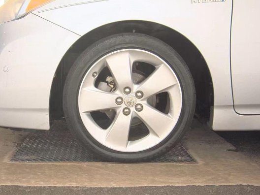 2010 Toyota Prius - $7,996
