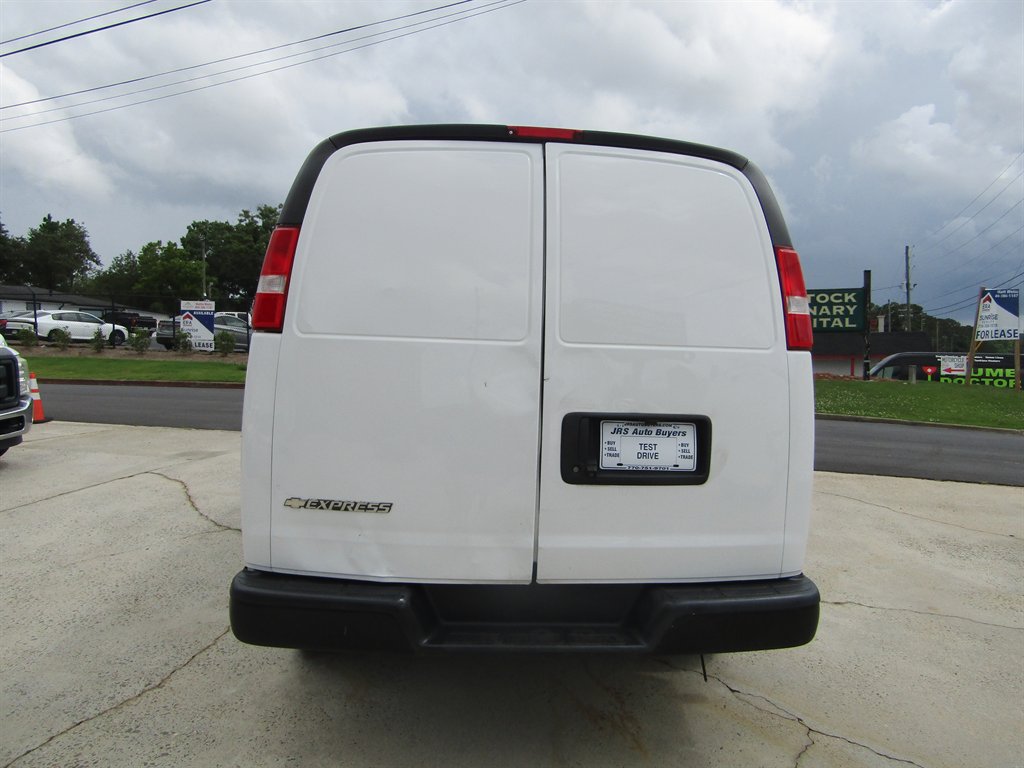2021 Chevrolet Express - $12,888