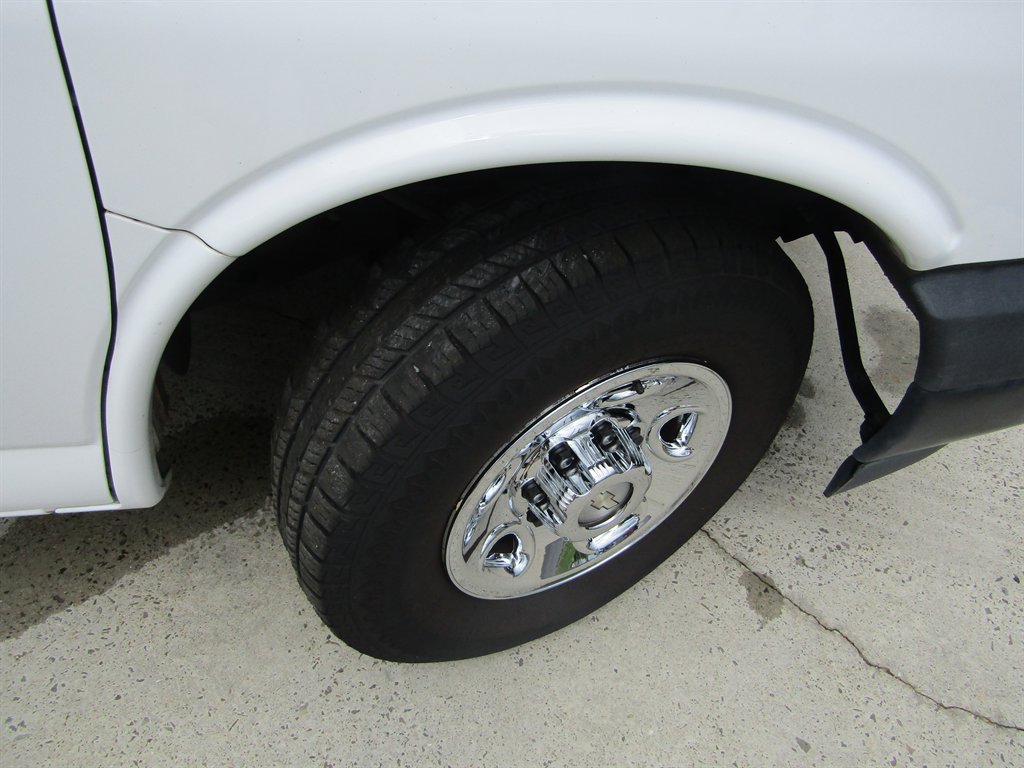 2021 Chevrolet Express - $12,888