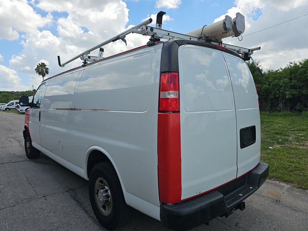 2021 Chevrolet Express - $17,777