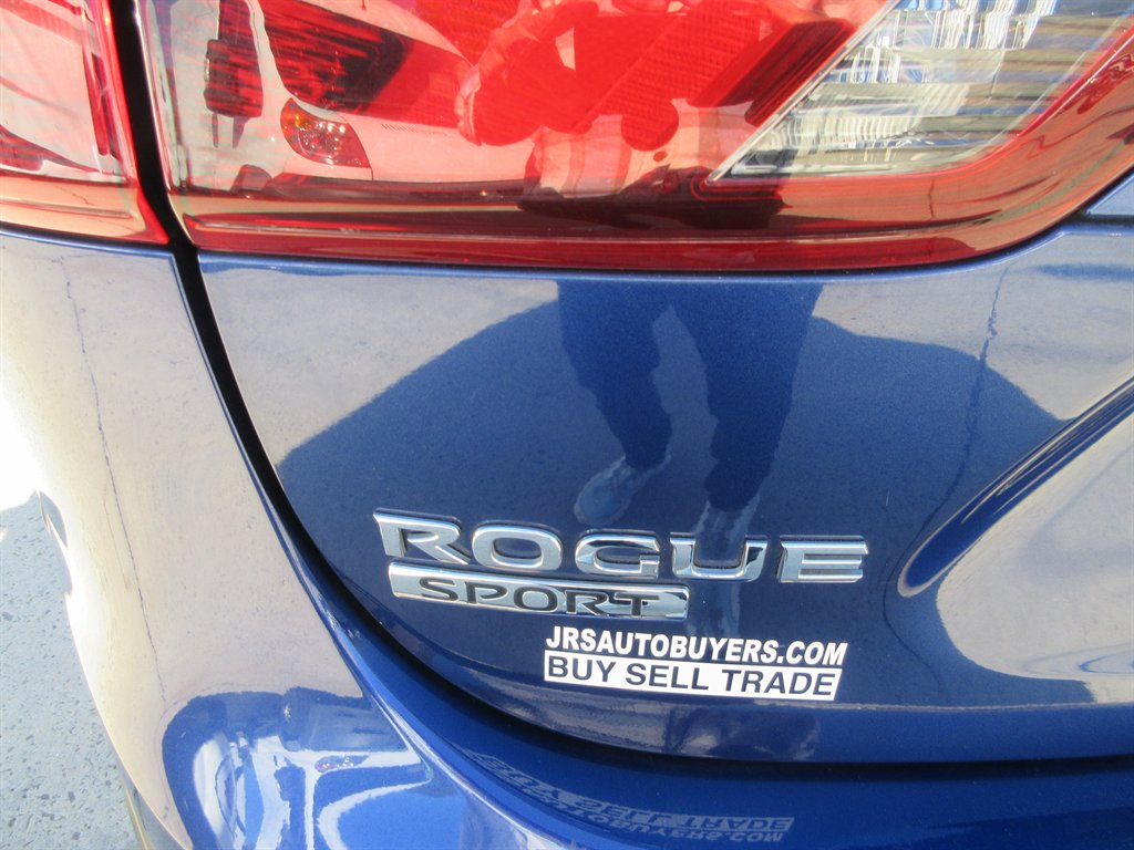 2018 Nissan Rogue - $9,996