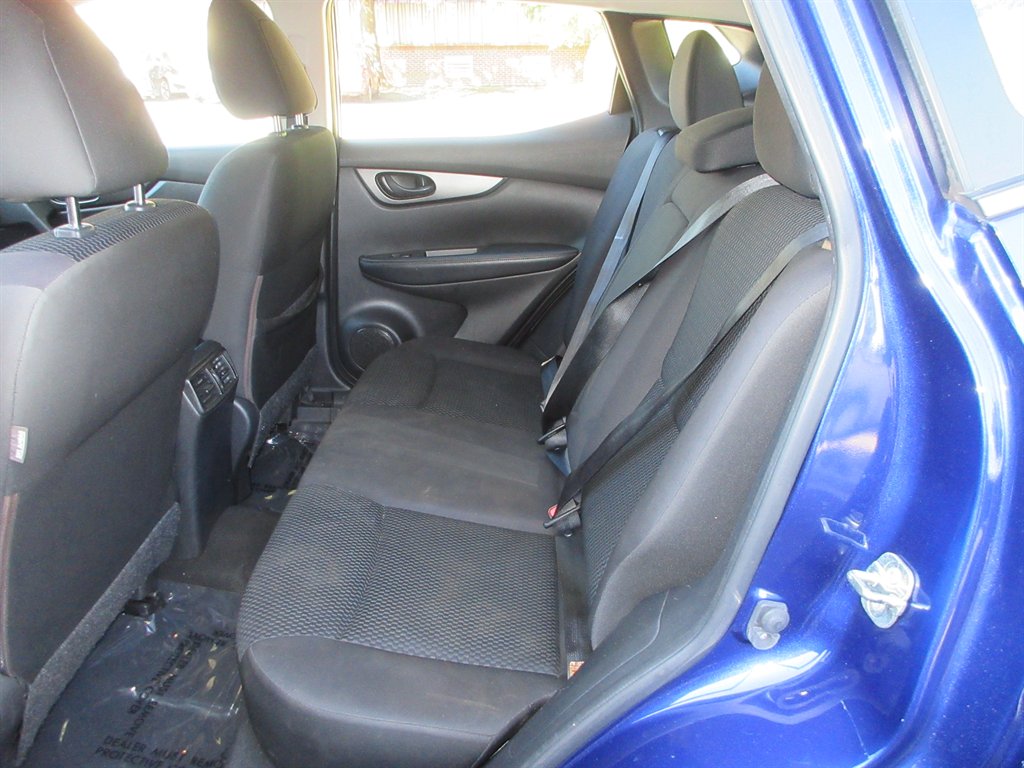 2018 Nissan Rogue - $9,996