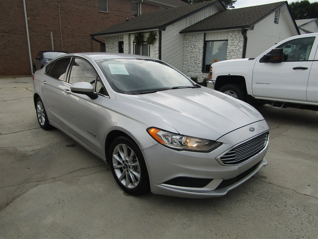 2017 Ford Fusion - $8,310