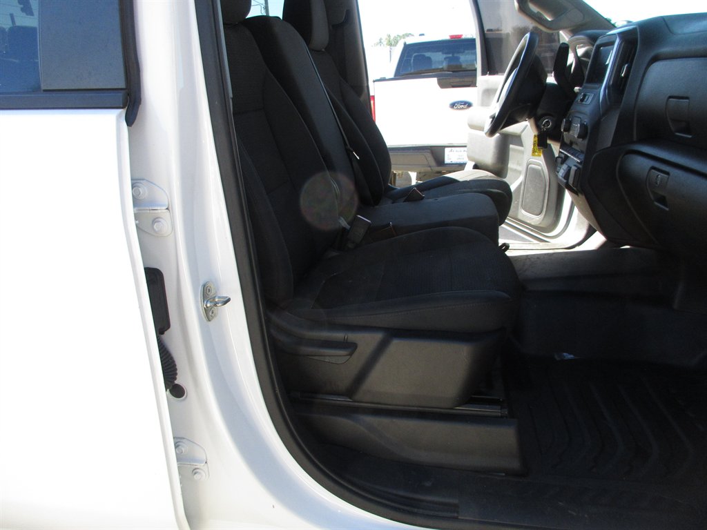 2022 Chevrolet Silverado Hd - $34,986
