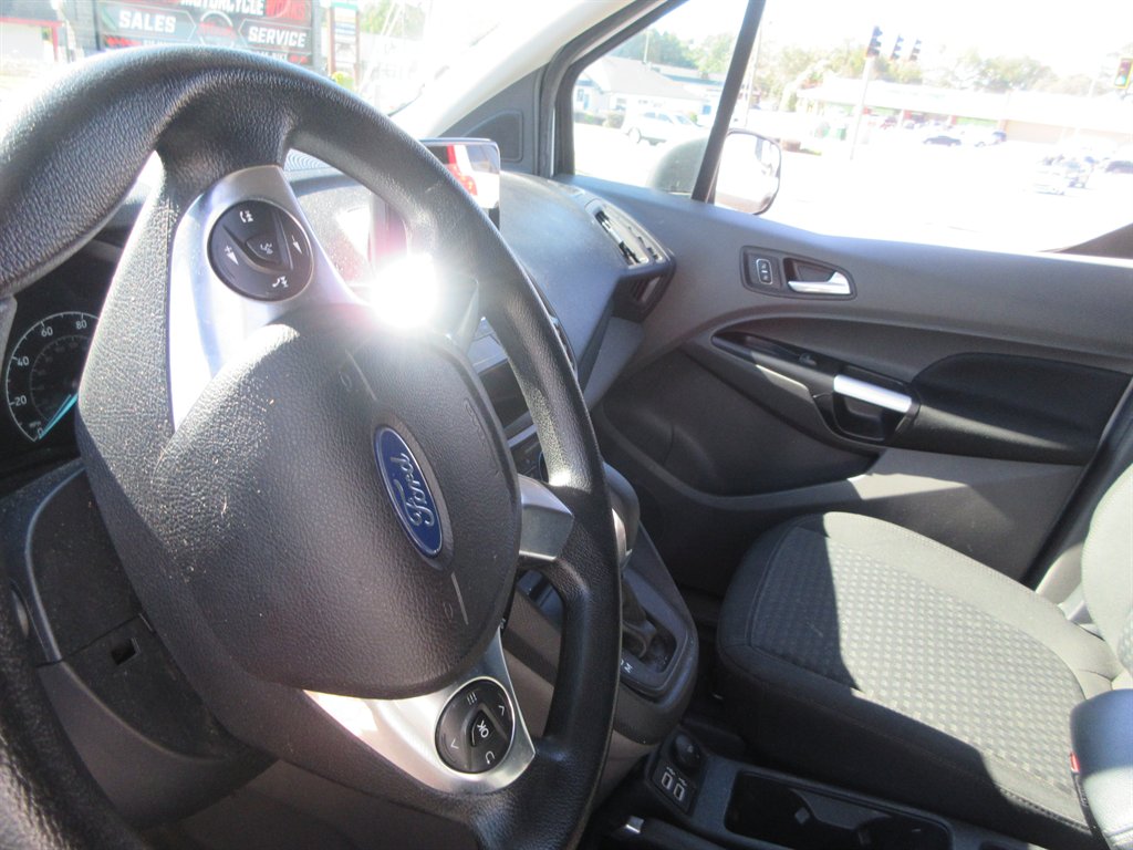 2021 Ford Transit Connect - $12,611