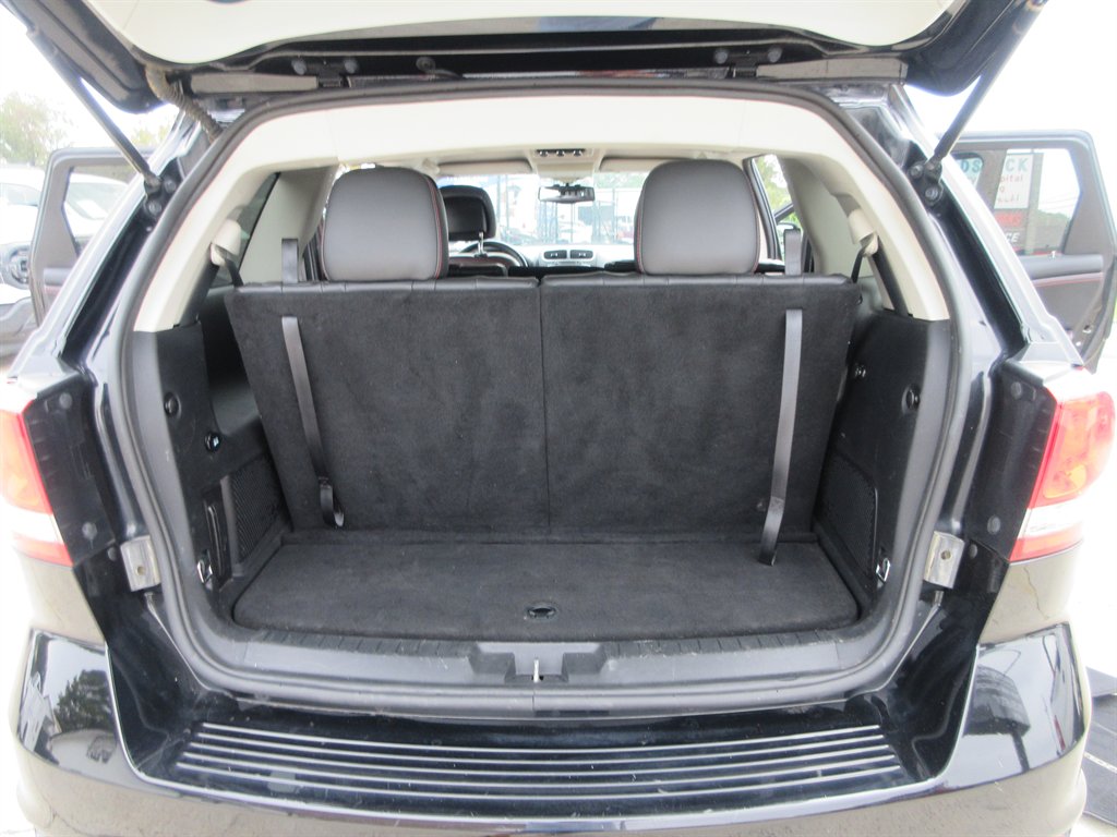 2015 Dodge Journey - $7,000