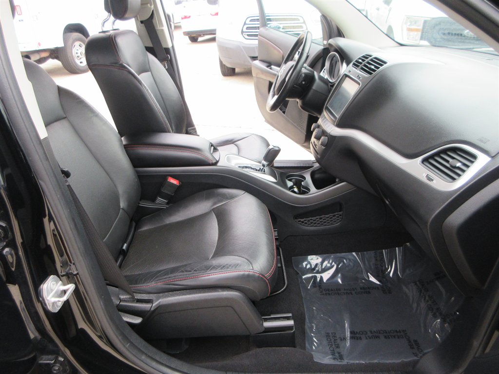 2015 Dodge Journey - $7,000