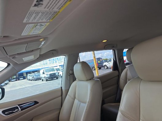2017 Nissan Pathfinder - $6,496