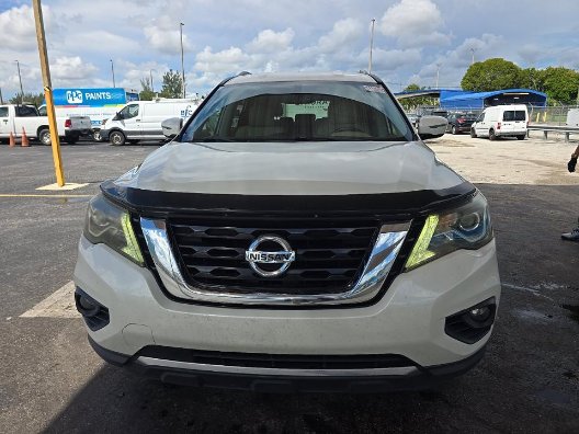 2017 Nissan Pathfinder - $6,496