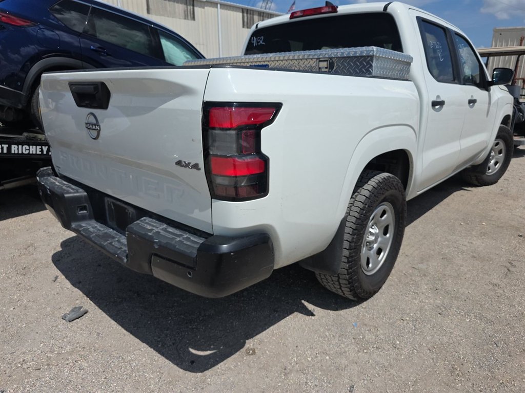 2022 Nissan Frontier - $20,777