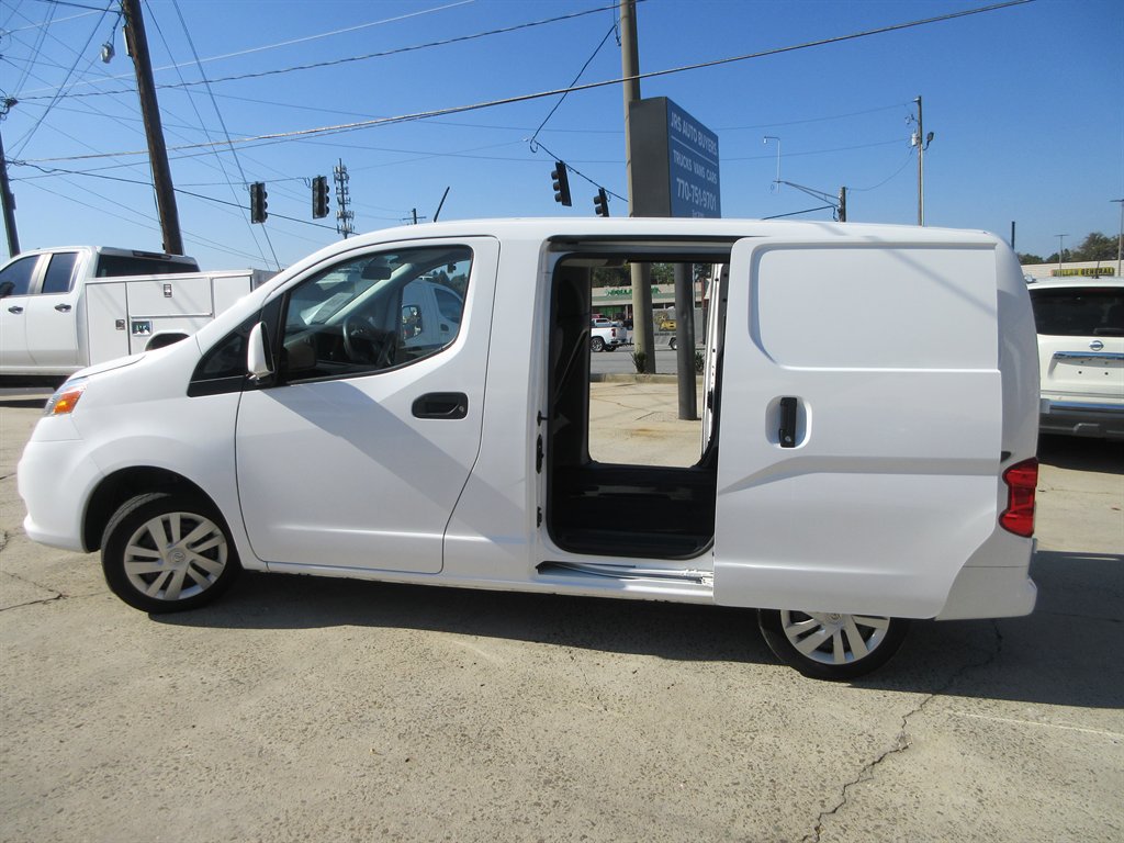 2021 Nissan NV200 - $12,940