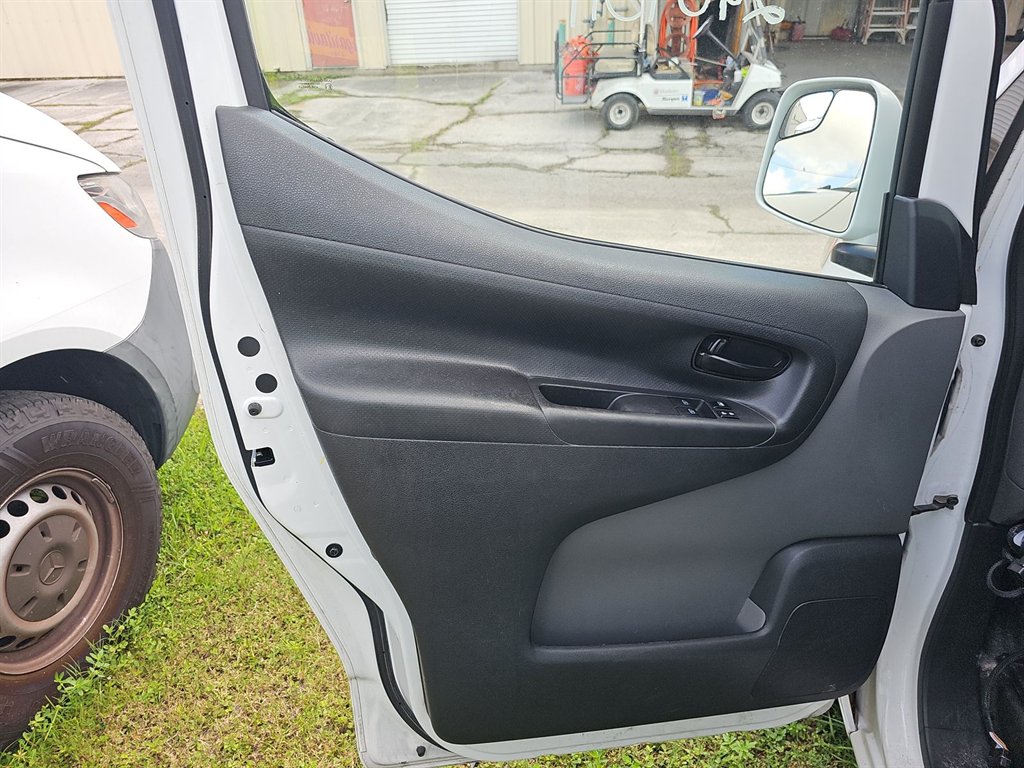 2021 Nissan NV200 - $13,277