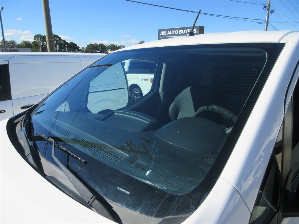 2017 Nissan NV200 - $5,989