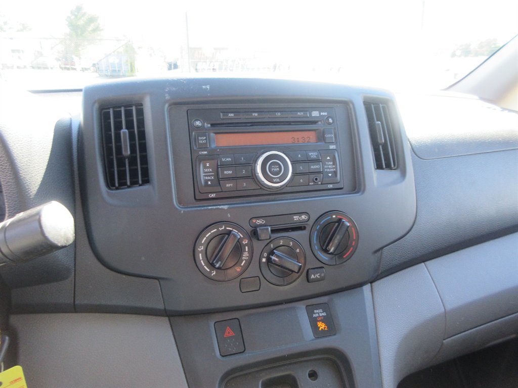 2017 Nissan NV200 - $5,989