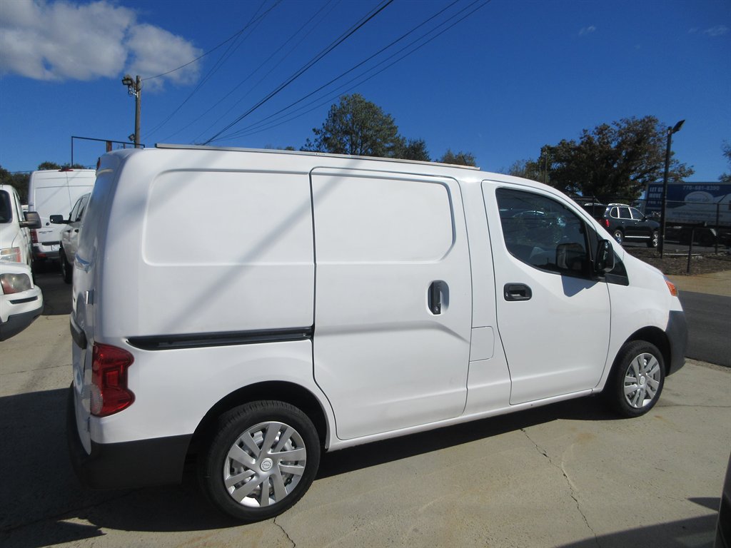 2017 Nissan NV200 - $5,989