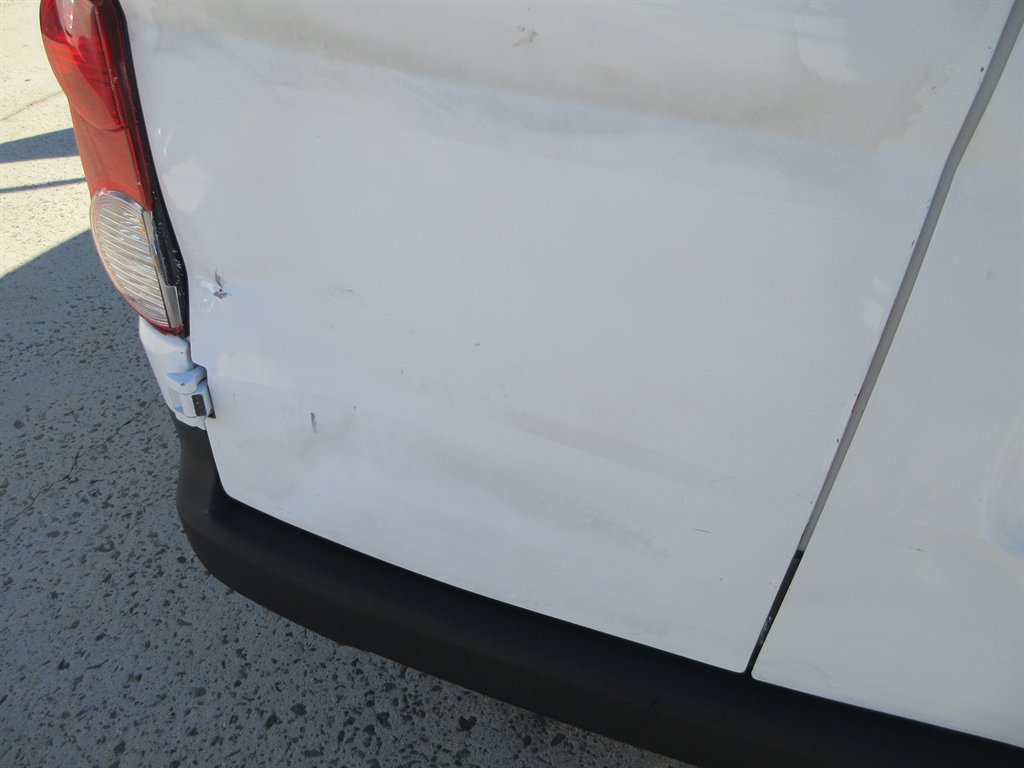2017 Nissan NV200 - $5,989