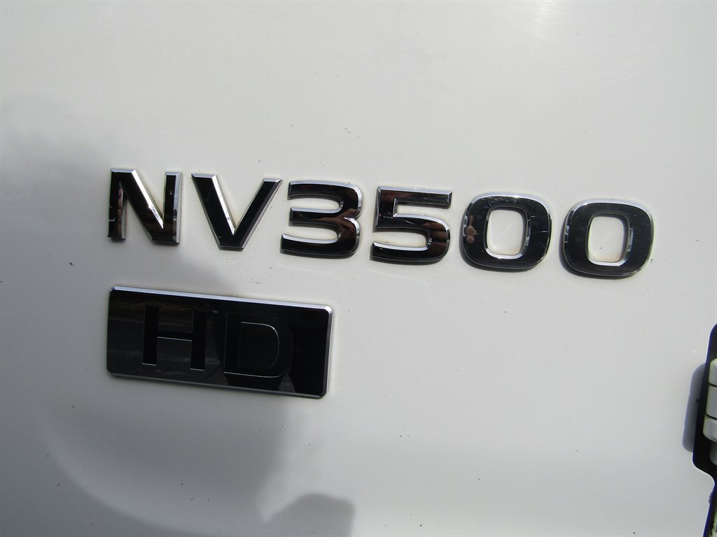 The 2016 Nissan NV 3500 SV