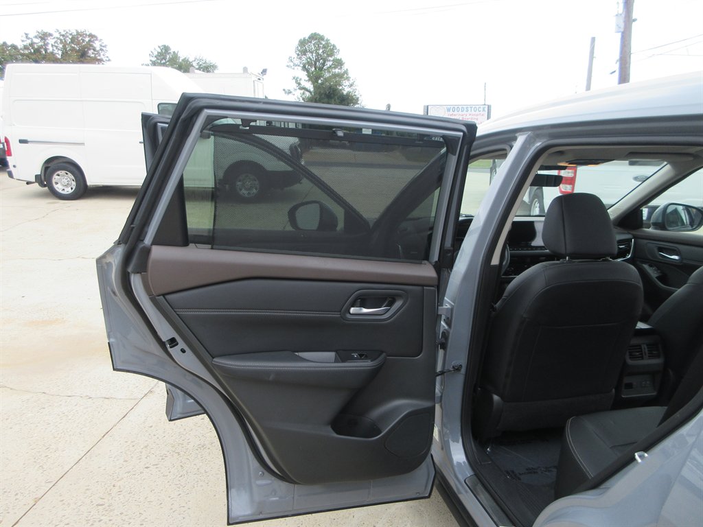 2023 Nissan Rogue - $13,233