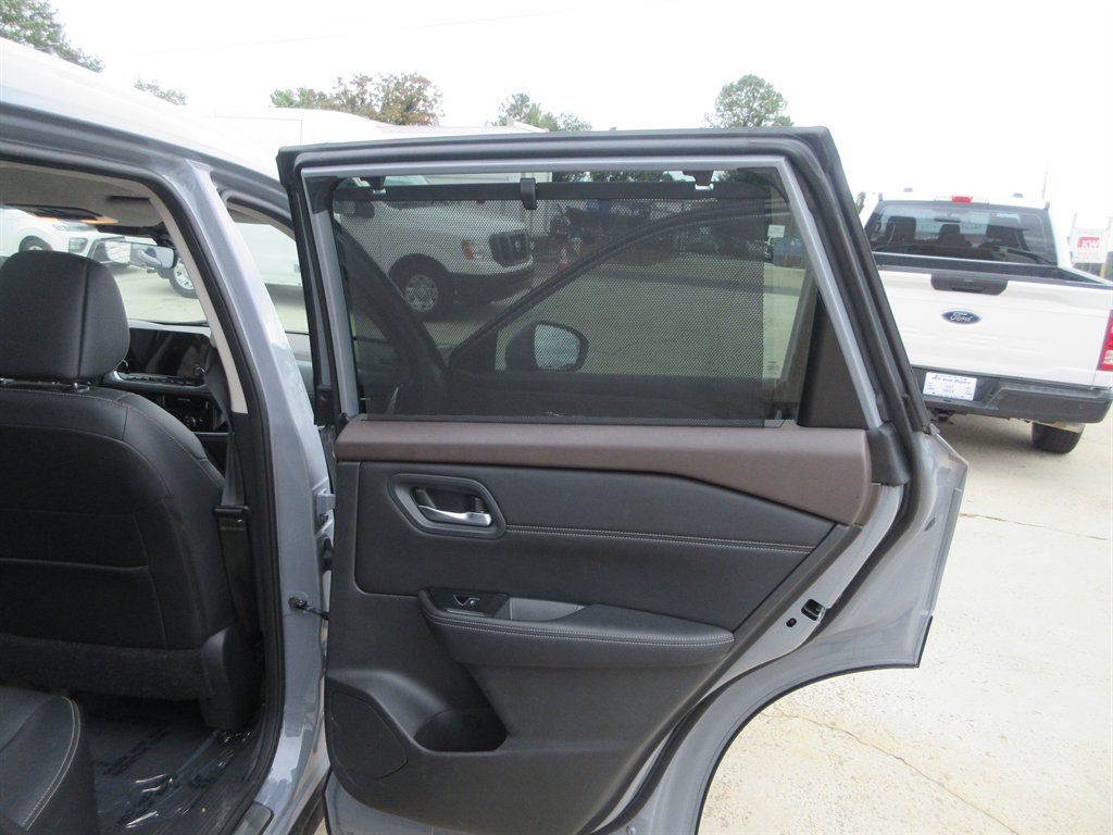 2023 Nissan Rogue - $13,233