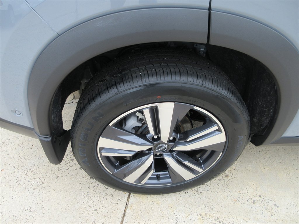 2023 Nissan Rogue - $13,233