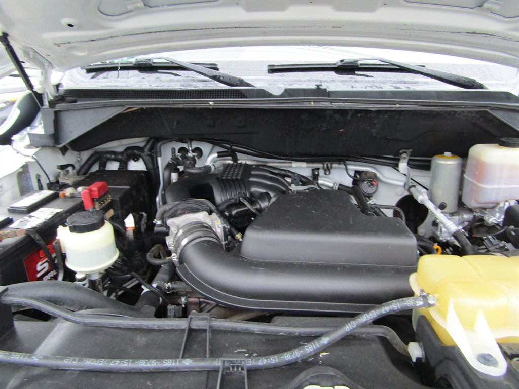 2015 Nissan NV 3500 - $13,977