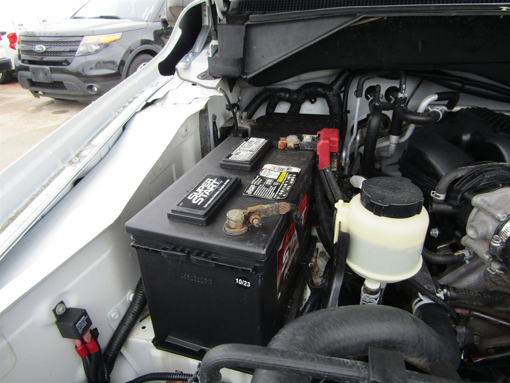 2015 Nissan NV 3500 - $13,977