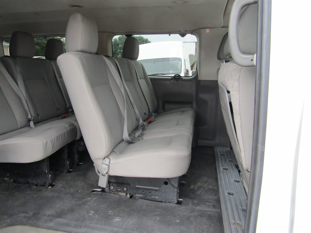 2015 Nissan NV 3500 - $13,977