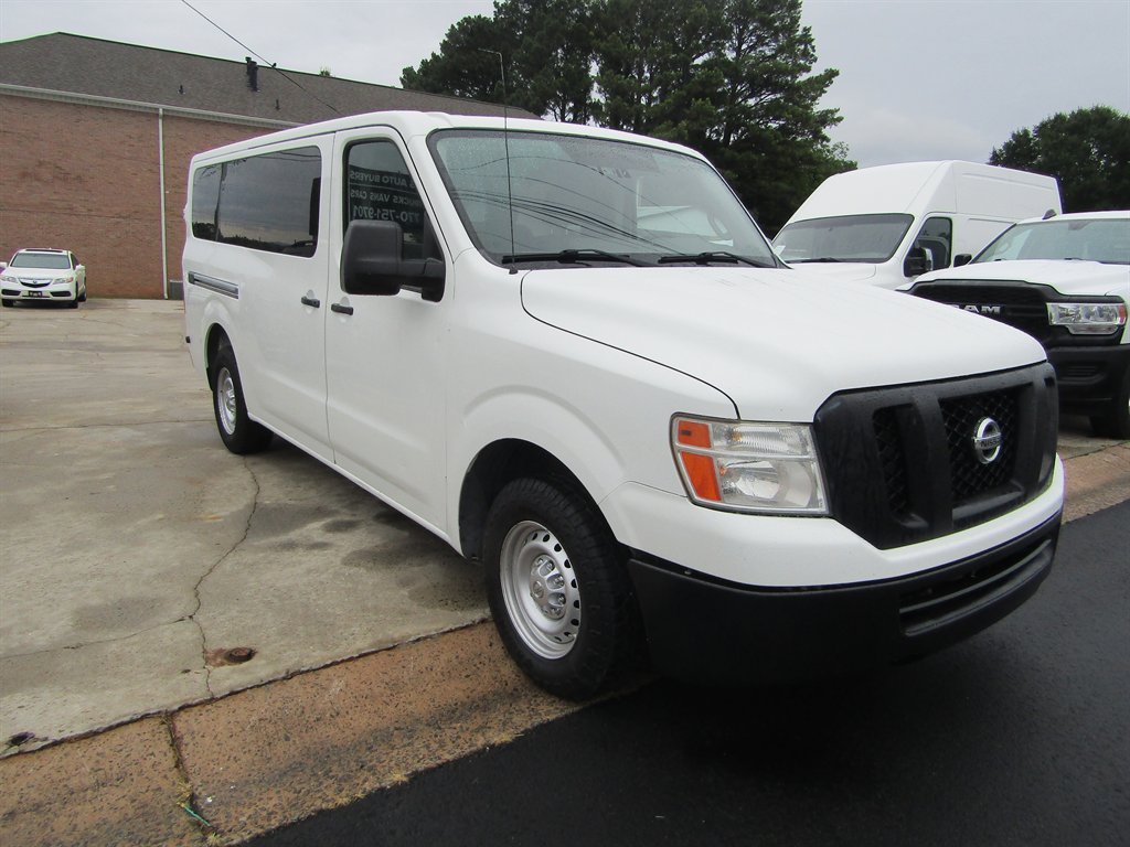2015 Nissan NV 3500 - $13,977