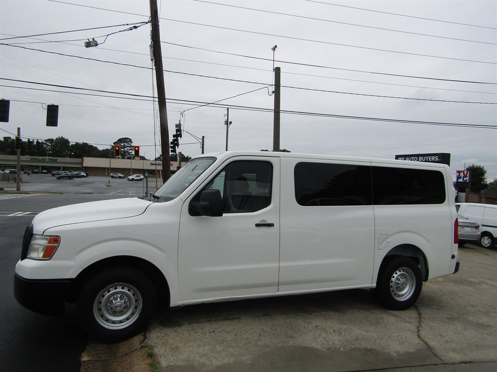2015 Nissan NV 3500 - $13,977
