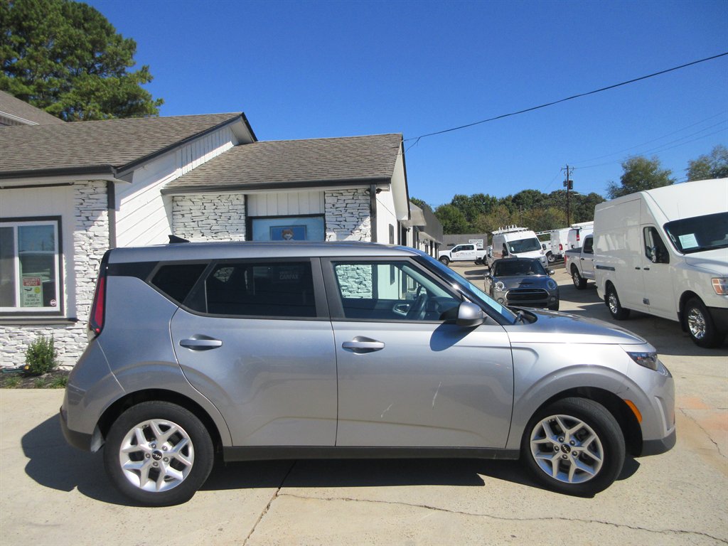 2024 Kia Soul - $12,911