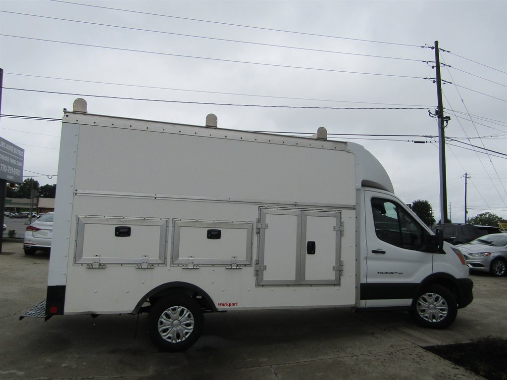2020 Ford Transit Commercial - $19,343