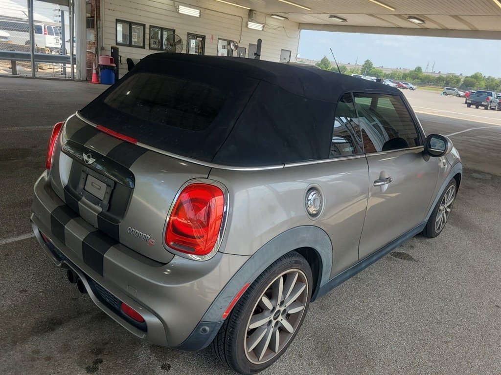 2016 MINI Cooper - $11,310