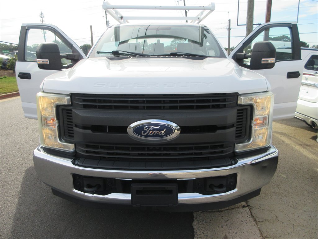 2017 Ford F-250 - $17,997