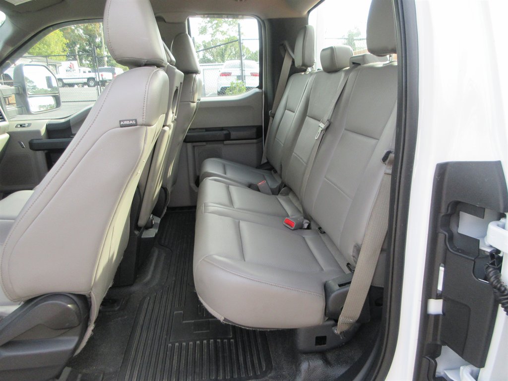 2017 Ford F-250 - $17,997