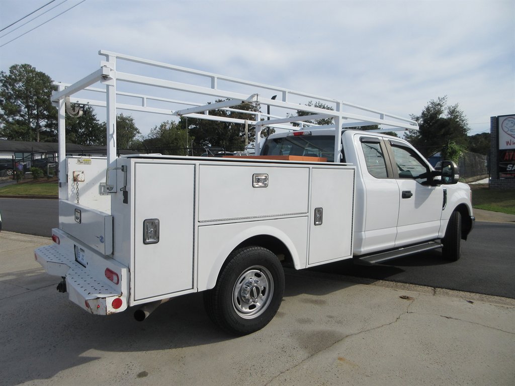 2017 Ford F-250 - $17,997