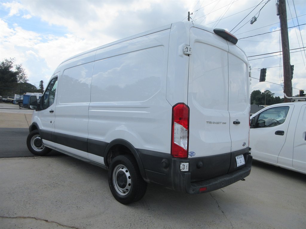2019 Ford Transit - $10,773