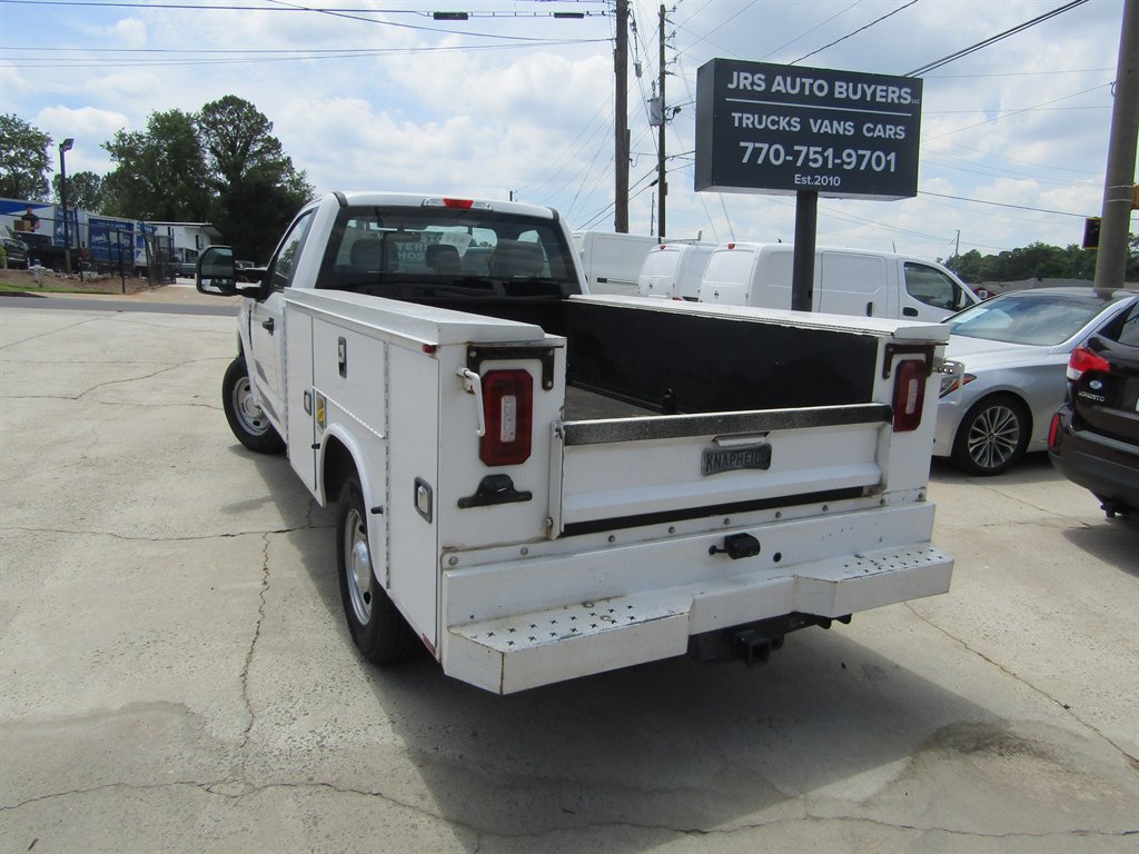 2018 Ford F-350 - $18,790