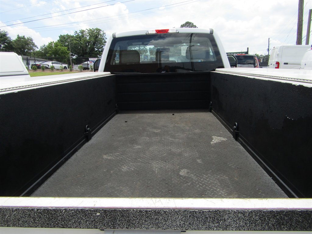 2018 Ford F-350 - $18,790
