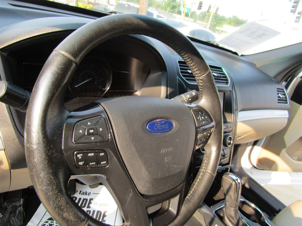 2016 Ford Explorer - $6,445