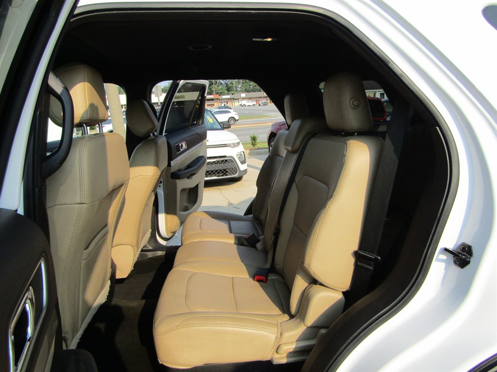 2016 Ford Explorer - $6,445