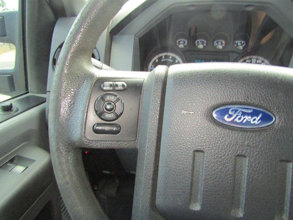 2016 Ford F250 - $14,960