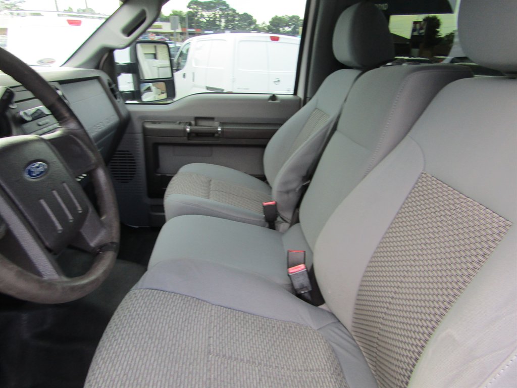 2016 Ford F250 - $14,960