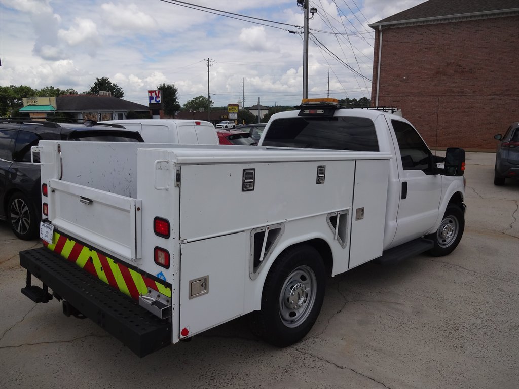 2016 Ford F250 - $13,911
