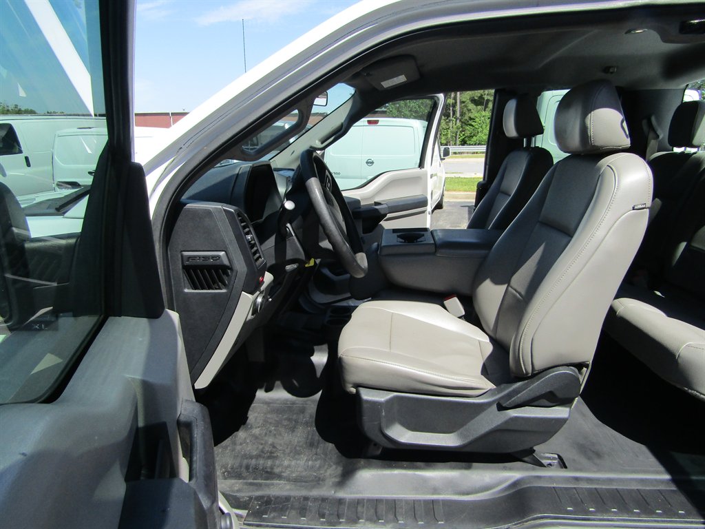 2017 Ford F150 XL photo