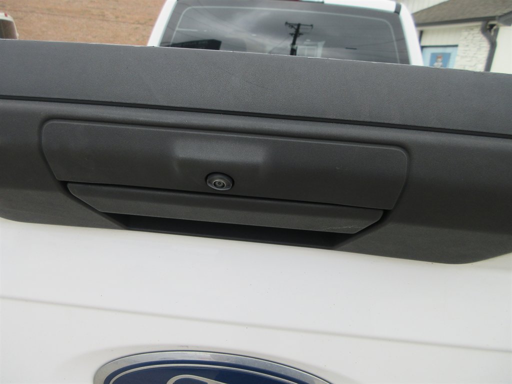 2022 Ford F-150 - $20,977